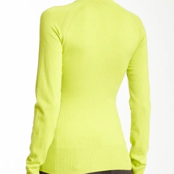 L.A.M.B. Silk Cashmere Blend Turtleneck Sweater Size M - Picture 2 of 11